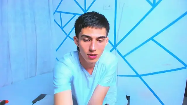 liam scott77 online show from 11.02.25