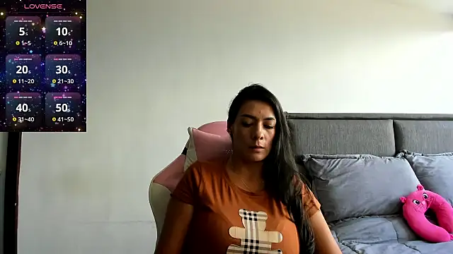 sara maisa online show from 01.07.25