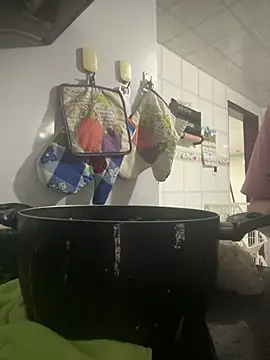 Freya Artemisa online show from 04.05.26