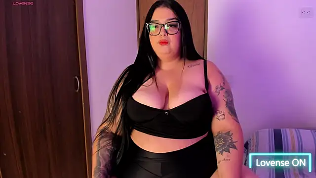 Apriilpeach  online show from 12.10.24