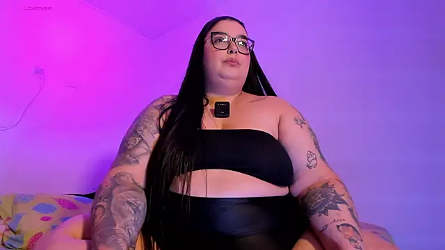 Apriilpeach  online show from 11.10.25