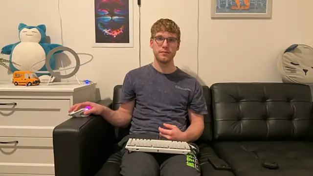 Snapshot of BlueEyedTallGuy94 chatting on 12.13.24 BlueEyedTallGuy94 online show from 12.13.24