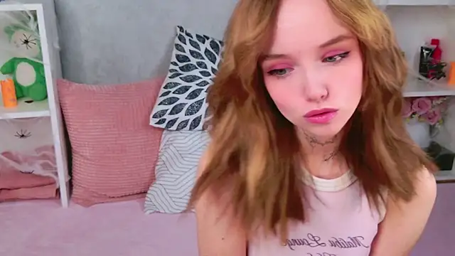 b4by LoL1 online show from 11.09.25