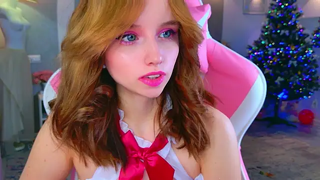 b4by LoL1 online show from 12.14.25