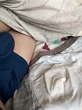 Grig1982 online show from 04.16.26