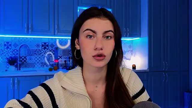 Snapshot of tomorrows_day chatting on 11.08.25 tomorrows day online show from 11.08.25