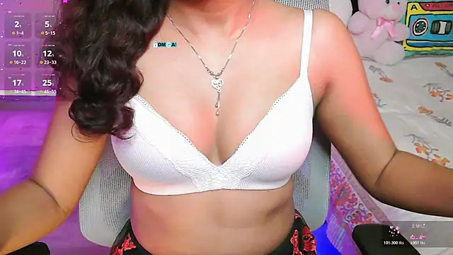 Snapshot of Hot_chocolate__ chatting on 06.19.26 Hot chocolate online show from 06.19.26