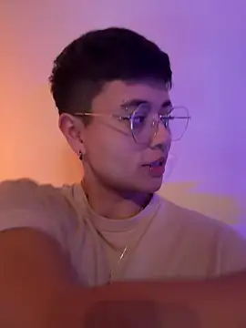 Snapshot of Ashley_Chriss chatting on 12.26.24 Ashley Chriss online show from 12.26.24