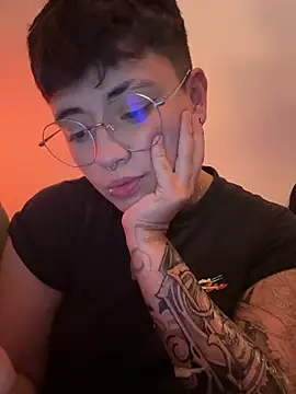 Snapshot of Ashley_Chriss chatting on 01.18.25 Ashley Chriss online show from 01.18.25