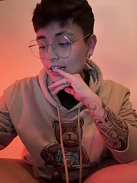 Snapshot of Ashley_Chriss chatting on 01.24.25 Ashley Chriss online show from 01.24.25