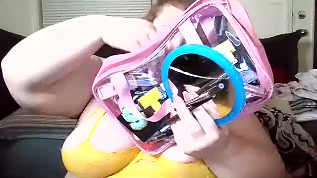 Snapshot of _GodessIsabella_97 chatting on 03.06.25 GodessIsabella 97 online show from 03.06.25