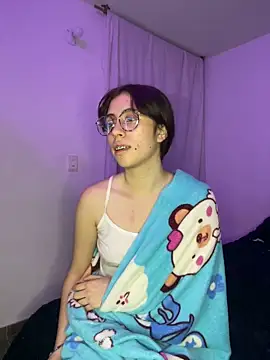 Catyloves online show from 01.26.25