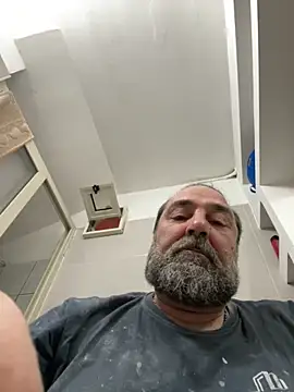 Snapshot of ros217 chatting on 10.14.25 ros217 online show from 10.14.25