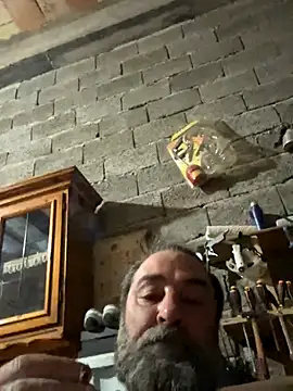 Snapshot of ros217 chatting on 10.30.25 ros217 online show from 10.30.25