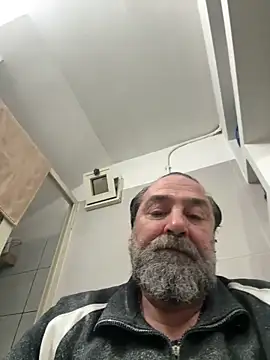 Snapshot of ros217 chatting on 03.17.26 ros217 online show from 03.17.26