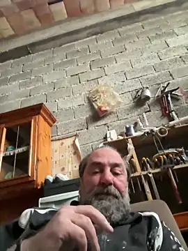 Snapshot of ros217 chatting on 04.01.26 ros217 online show from 04.01.26