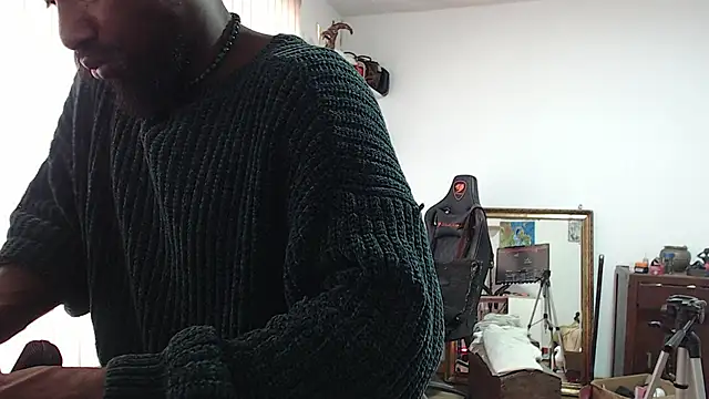 Siriss boyrag online show from 01.23.25