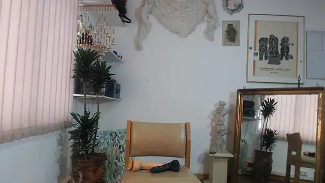 Siriss boyrag online show from 09.27.25