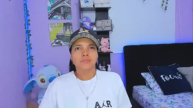 sara mendez2 online show from 02.26.25