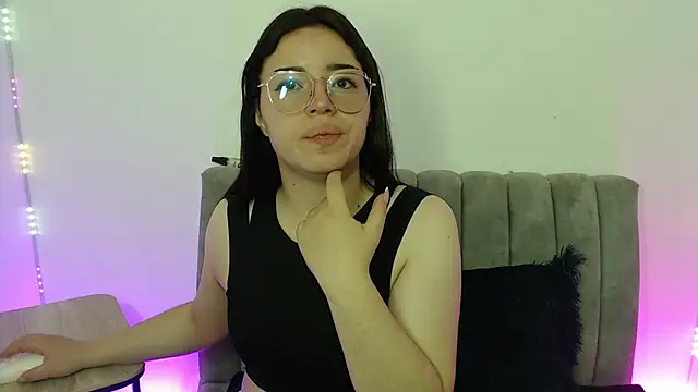 Marian Ran online show from 12.16.25