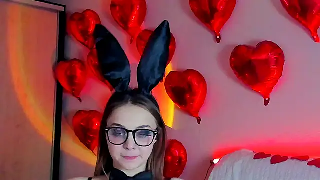 May Flower online show from 02.13.25