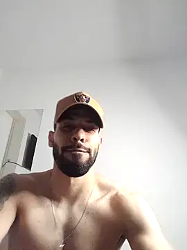 Snapshot of prince-roludo chatting on 12.27.24 prince-roludo online show from 12.27.24