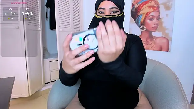 malak nanyy online show from 02.20.26