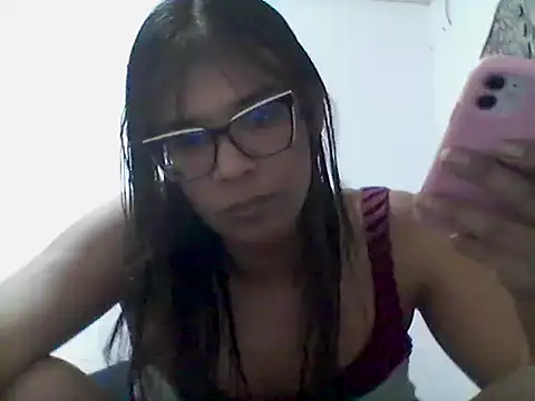 Snapshot of _bahya chatting on 09.20.25  bahya online show from 09.20.25
