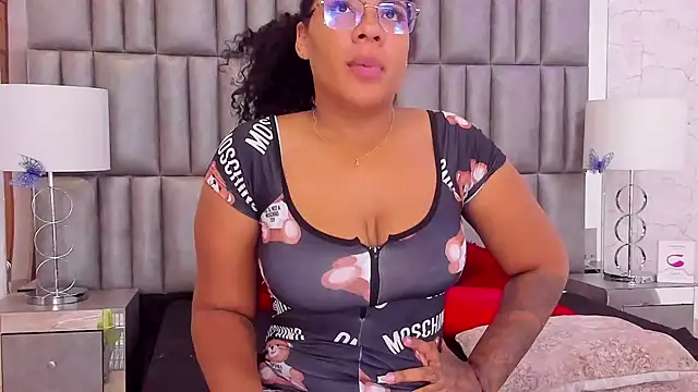 MelannyTylor online show from 12.05.24