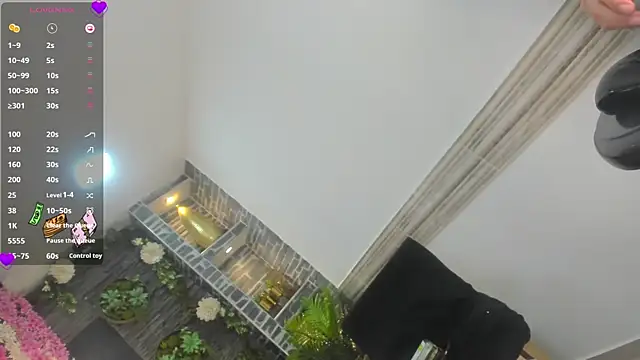 nayshalopestss online show from 10.25.25