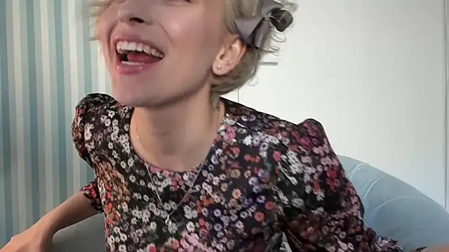 SakuFox online show from 02.24.25