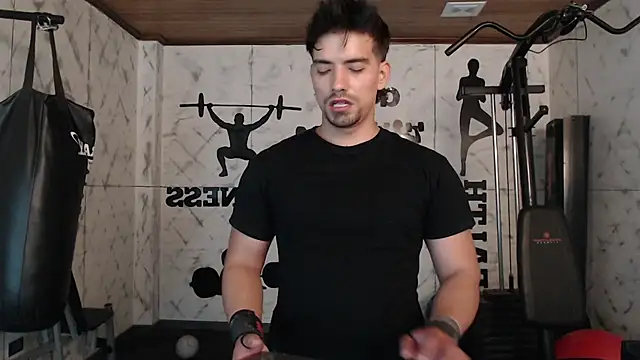 Snapshot of Ian_Daviz chatting on 01.17.25 Ian Daviz online show from 01.17.25