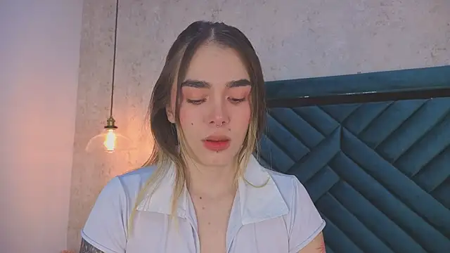 Snapshot of Lucy_Vega chatting on 09.13.25 Lucy Vega online show from 09.13.25