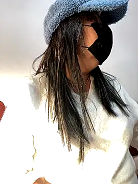 Jawahir-pretty-women online show from 11.24.25