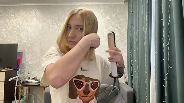 AnneBall online show from 12.28.24