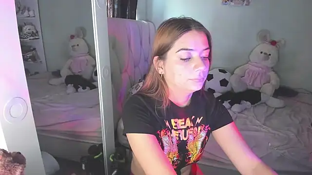 KittyKlum online show from 02.17.26