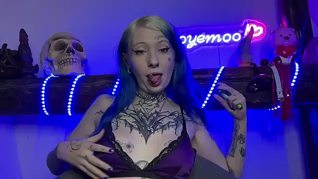 coyemoo online show from 02.04.25