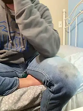 Snapshot of SmokingSloth chatting on 01.31.25 SmokingSloth online show from 01.31.25