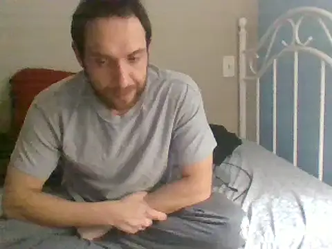 Snapshot of SmokingSloth chatting on 02.20.25 SmokingSloth online show from 02.20.25