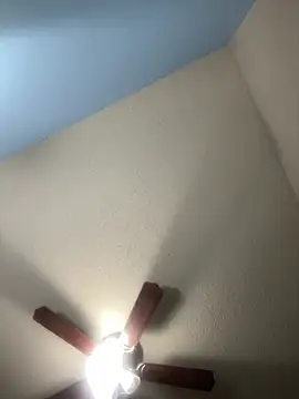 Snapshot of SmokingSloth chatting on 02.24.25 SmokingSloth online show from 02.24.25