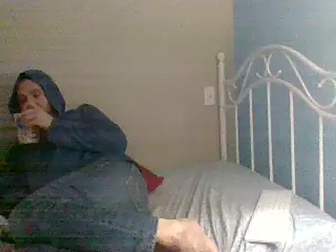 Snapshot of SmokingSloth chatting on 03.11.25 SmokingSloth online show from 03.11.25