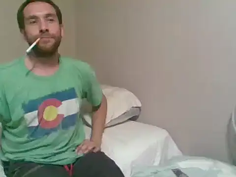 Snapshot of SmokingSloth chatting on 09.21.25 SmokingSloth online show from 09.21.25