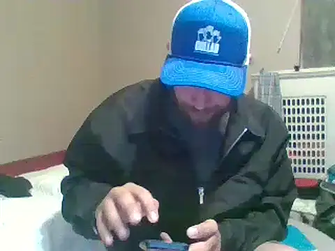 Snapshot of SmokingSloth chatting on 11.17.25 SmokingSloth online show from 11.17.25