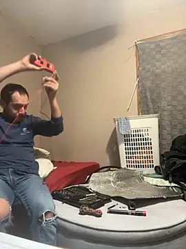 Snapshot of SmokingSloth chatting on 11.22.25 SmokingSloth online show from 11.22.25