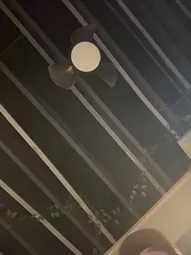 Snapshot of SmokingSloth chatting on 12.16.25 SmokingSloth online show from 12.16.25