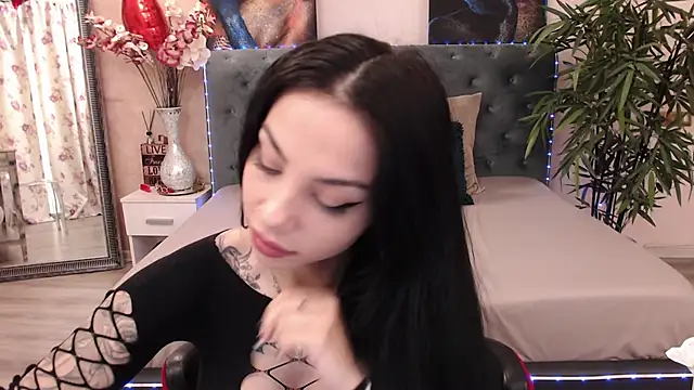 MissJuliax online show from 03.15.25