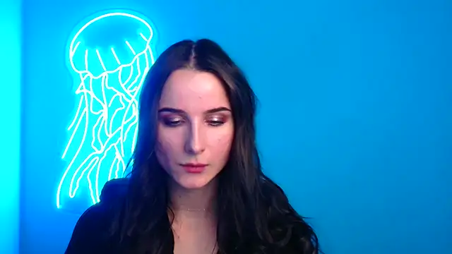 Eva Janee online show from 12.03.24