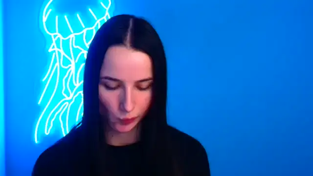 Eva Janee online show from 02.14.25