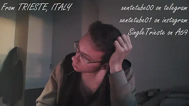 Snapshot of xentetube01 chatting on 12.14.24 xentetube01 online show from 12.14.24