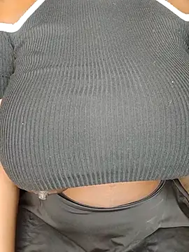 Snapshot of BlackJaguar30 chatting on 10.04.25 BlackJaguar30 online show from 10.04.25